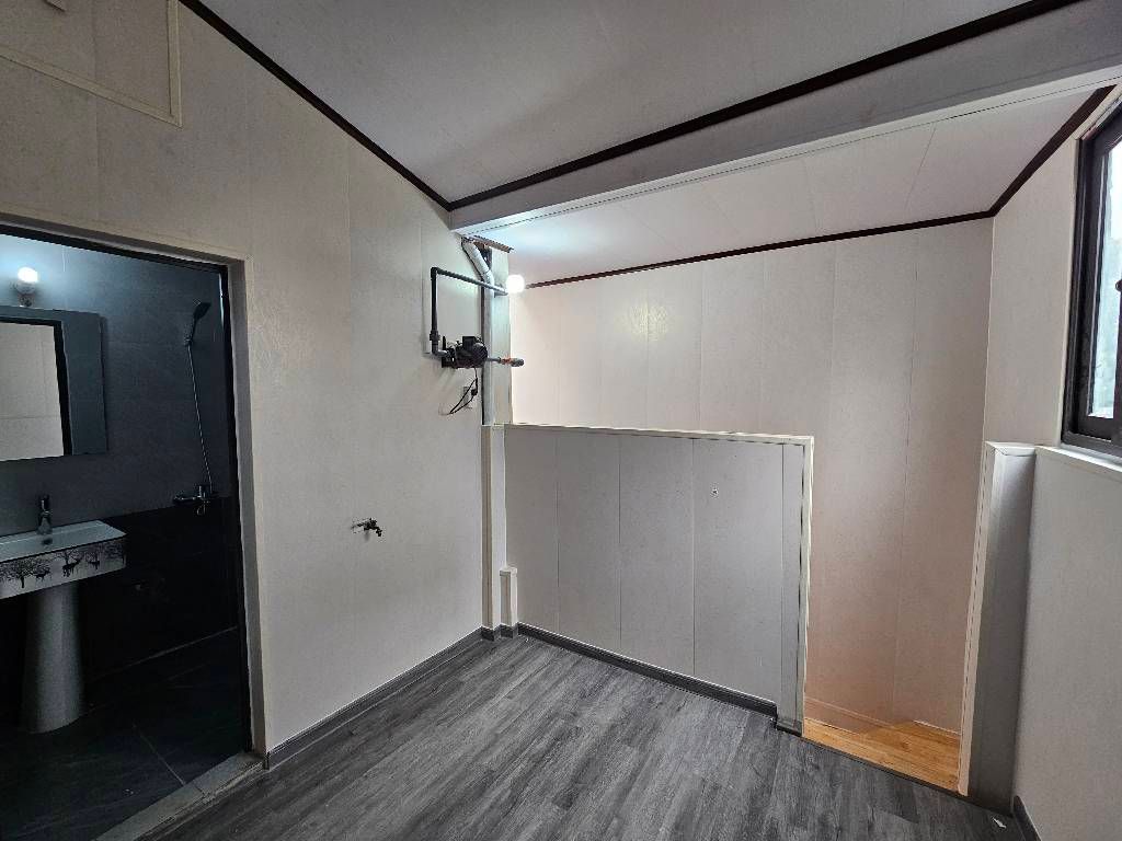 Bán nhà Kim Giang - diện tích 120m2 2 tầng - Nhà lô góc thoáng mát - giá 4,55 tỷ