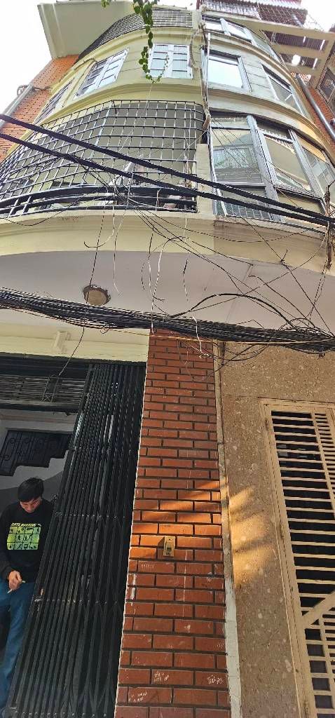 Bán nhà Trần Khát Chân - diện tích 31,4m2 4 tầng - Sổ đỏ chính chủ - giá 8,5 tỷ