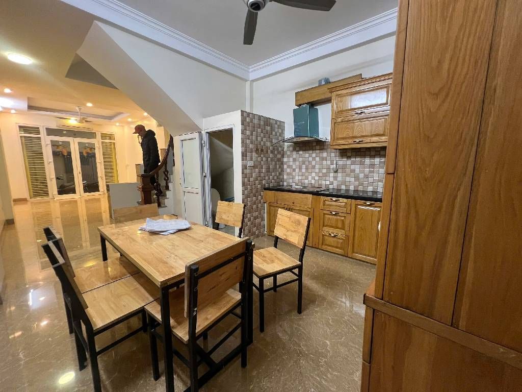 Bán nhà Lạc Trung - diện tích 59.3m2 4 tầng - SÁT Ô TÔ TRÁNH ĐỖ NGÀY ĐÊM - giá 13,5 tỷ