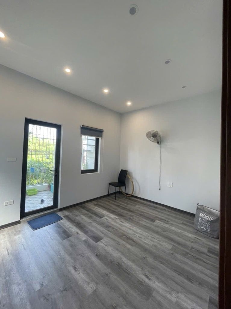 Bán nhà Lãng Yên - diện tích 38m2 4 tầng - Nhà lô góc 3 mặt thoáng - giá 10,5 tỷ