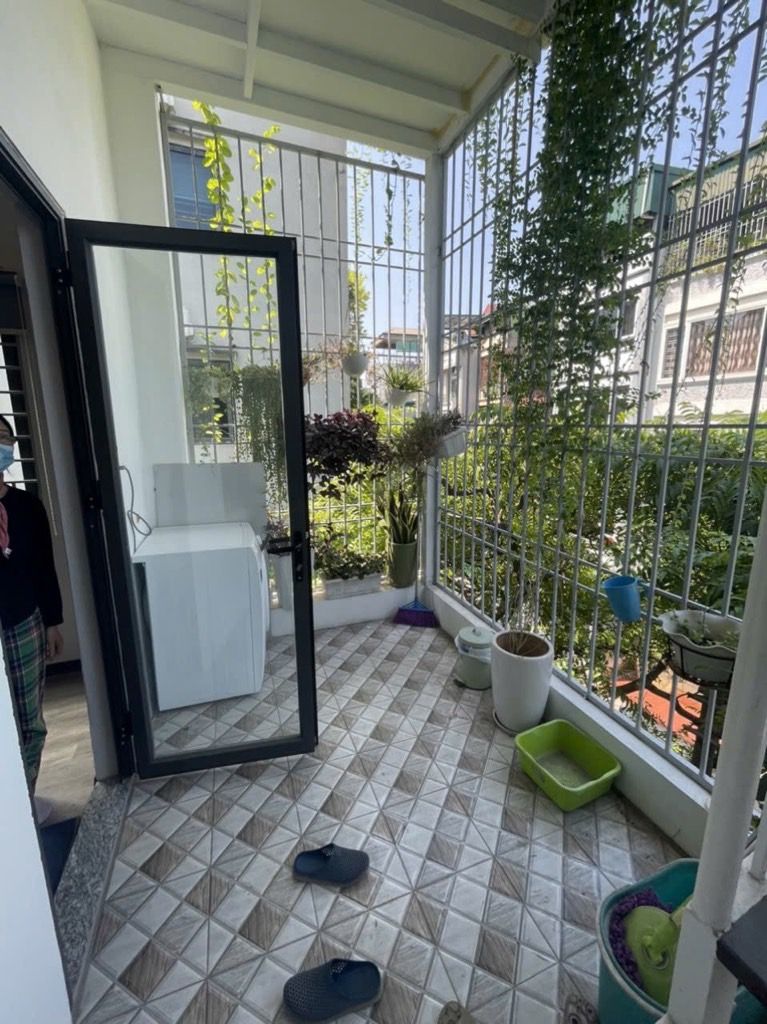 Bán nhà Lãng Yên - diện tích 38m2 4 tầng - Nhà lô góc 3 mặt thoáng - giá 10,5 tỷ