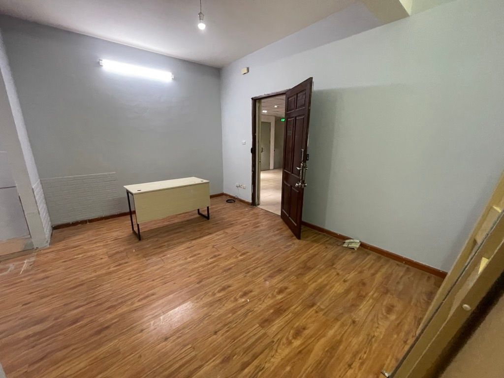 Bán nhà Ngõ 1 Nguyễn Thị Thập - diện tích 86.1m2 1 tầng - Lô góc 3 thoáng - giá 7,5 tỷ