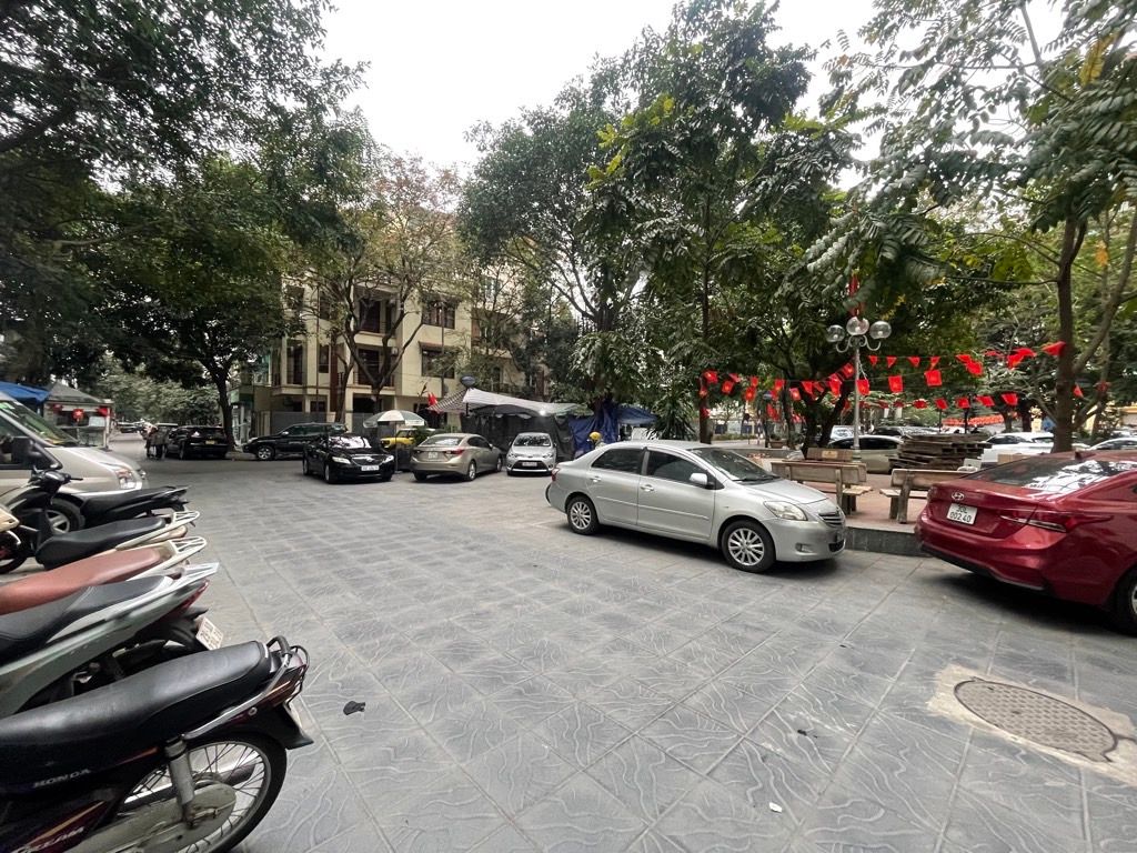 Bán nhà Ngõ 1 Nguyễn Thị Thập - diện tích 86.1m2 1 tầng - Lô góc 3 thoáng - giá 7,5 tỷ