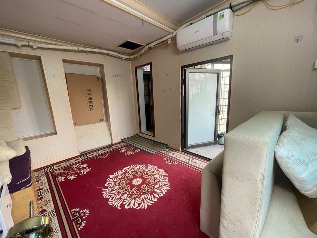 Bán nhà Khuất Duy Tiến - diện tích 33,9m2 1 tầng - Lô góc, mặt phố - giá 3,9 tỷ