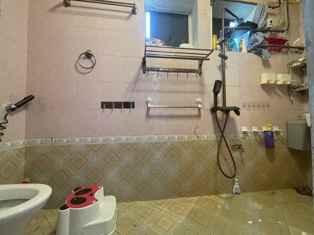 Bán nhà Khuất Duy Tiến - diện tích 33,9m2 1 tầng - Lô góc, mặt phố - giá 3,9 tỷ