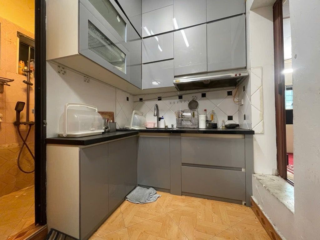 Bán nhà Khuất Duy Tiến - diện tích 33,9m2 1 tầng - Lô góc, mặt phố - giá 3,9 tỷ