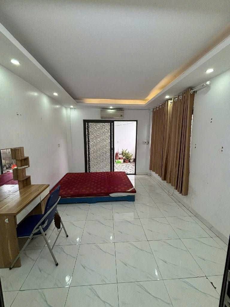 Bán nhà Tam Trinh - diện tích 34m2 5 tầng - Dân xây chắc chắn - giá 7,1 tỷ