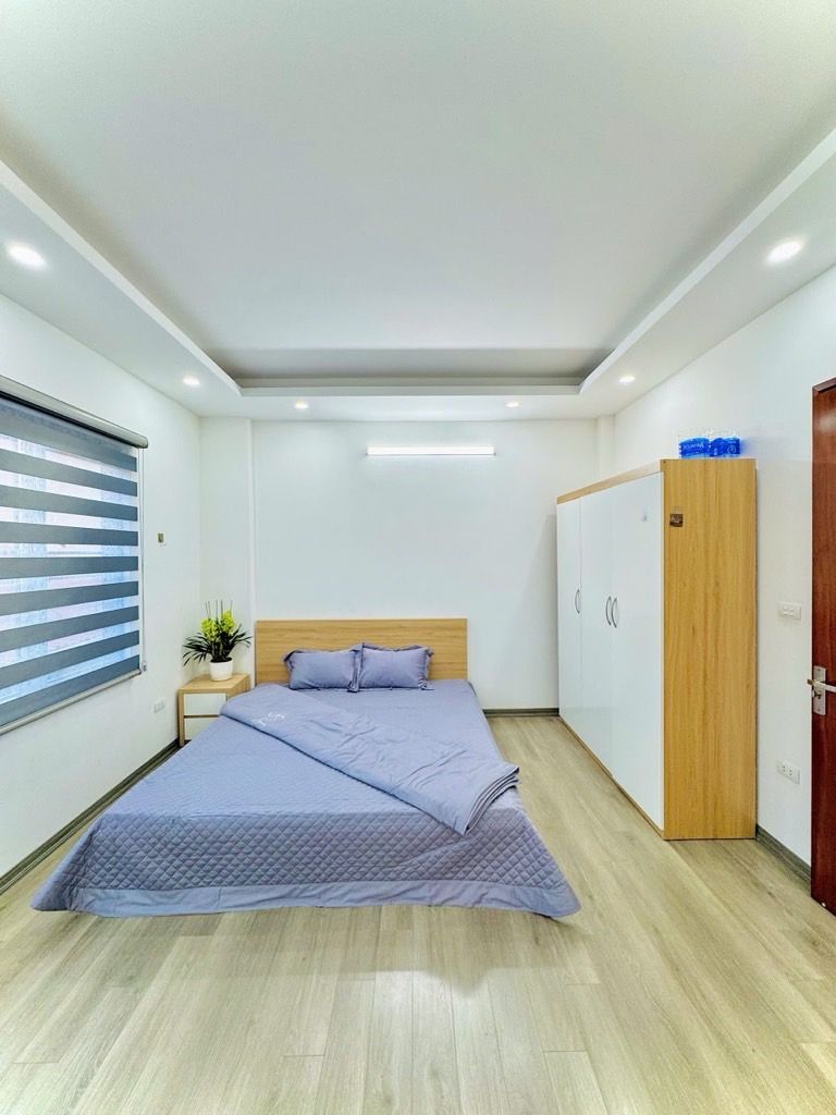 Bán nhà Kim Ngưu - diện tích 31m2 5 tầng - LÔ GÓC HAI THOÁNG - giá 11,6 tỷ