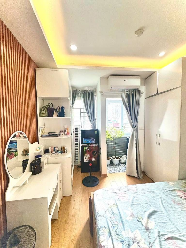 Bán nhà Khương Đình - diện tích 33m2 8 tầng - Cực hiếm - giá 1,69 tỷ