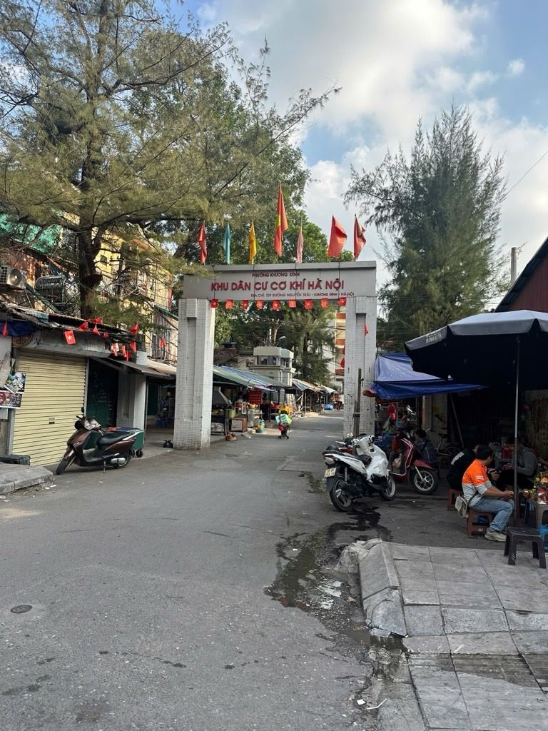 Bán nhà Nguyễn Trãi - diện tích 90m2 1 tầng - Sổ đỏ chính chủ - giá 5 tỷ