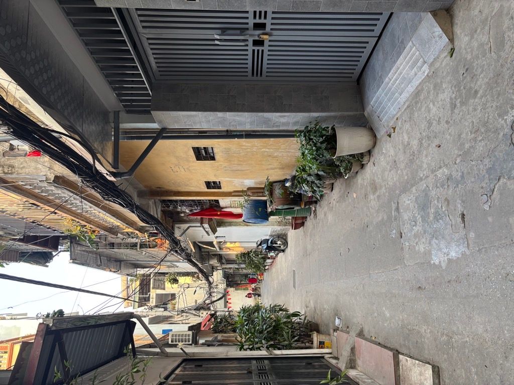 Bán nhà Nguyễn Trãi - diện tích 90m2 1 tầng - Sổ đỏ chính chủ - giá 5 tỷ