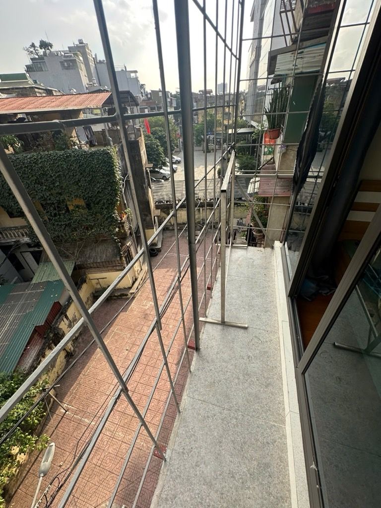 Bán nhà Nguyễn Trãi - diện tích 90m2 1 tầng - Sổ đỏ chính chủ - giá 5 tỷ