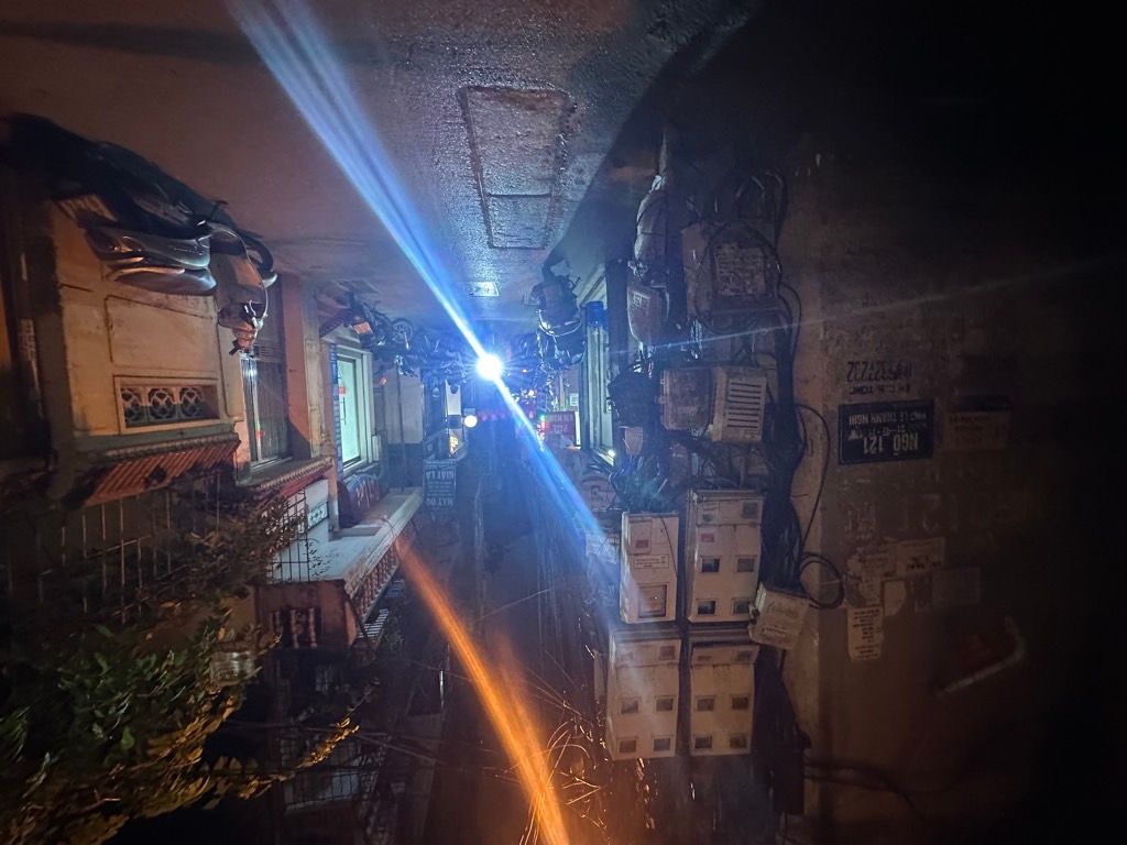 Bán nhà Lê Thanh Nghị - diện tích 54.1m2 7 tầng - Căn hộ cao cấp cho thuê - giá 18,9 tỷ