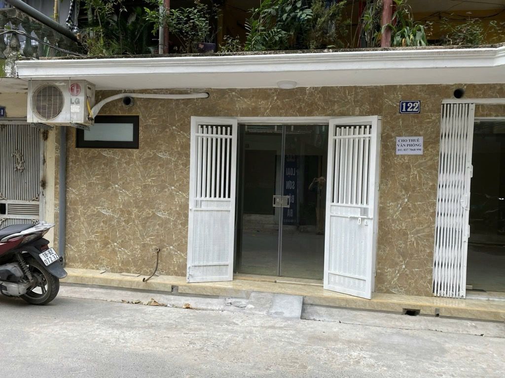 Bán nhà Hoàng Đạo Thành - diện tích 65m2 1 tầng - mặt ngõ ô tô tránh - giá 6,3 tỷ