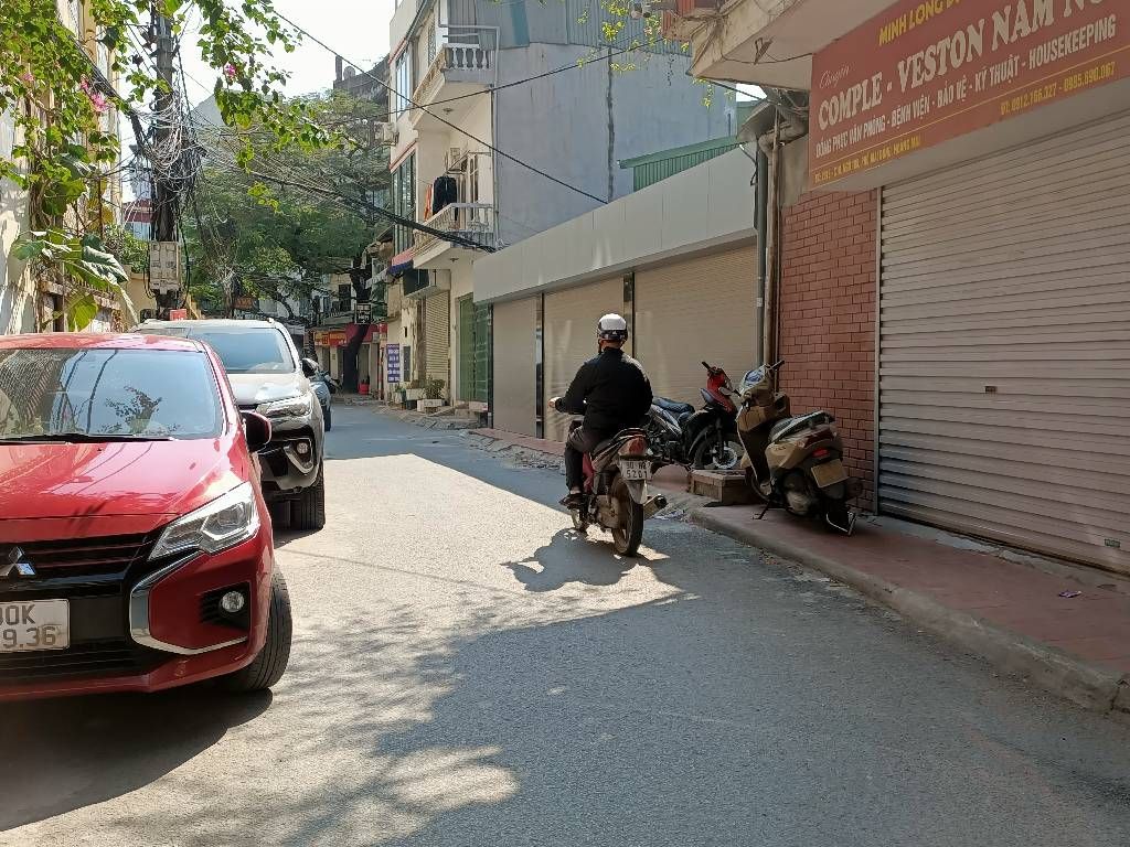 Bán nhà Mai Động - diện tích 92m2 1 tầng - Ô TÔ TRÁNH - giá 14,5 tỷ