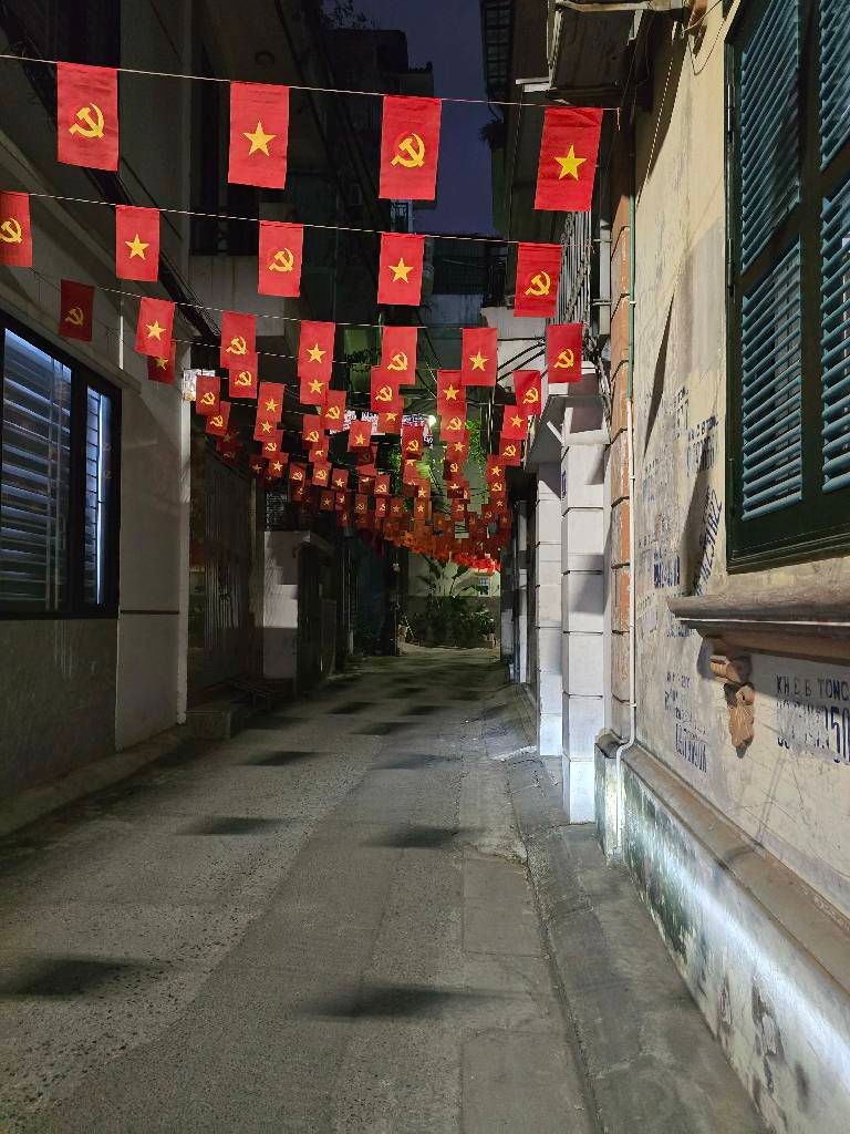 Bán nhà phố Ngọc Lâm 29m2 x 3 tầng, Q. Long Biên- Giá 3,5 tỷ