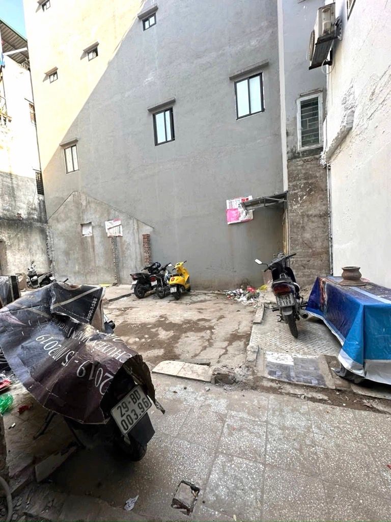 Bán nhà Nguyễn Lương Bằng - diện tích 81m2 1 tầng - Đất đẹp lõi Đống Đa - giá 13,5 tỷ