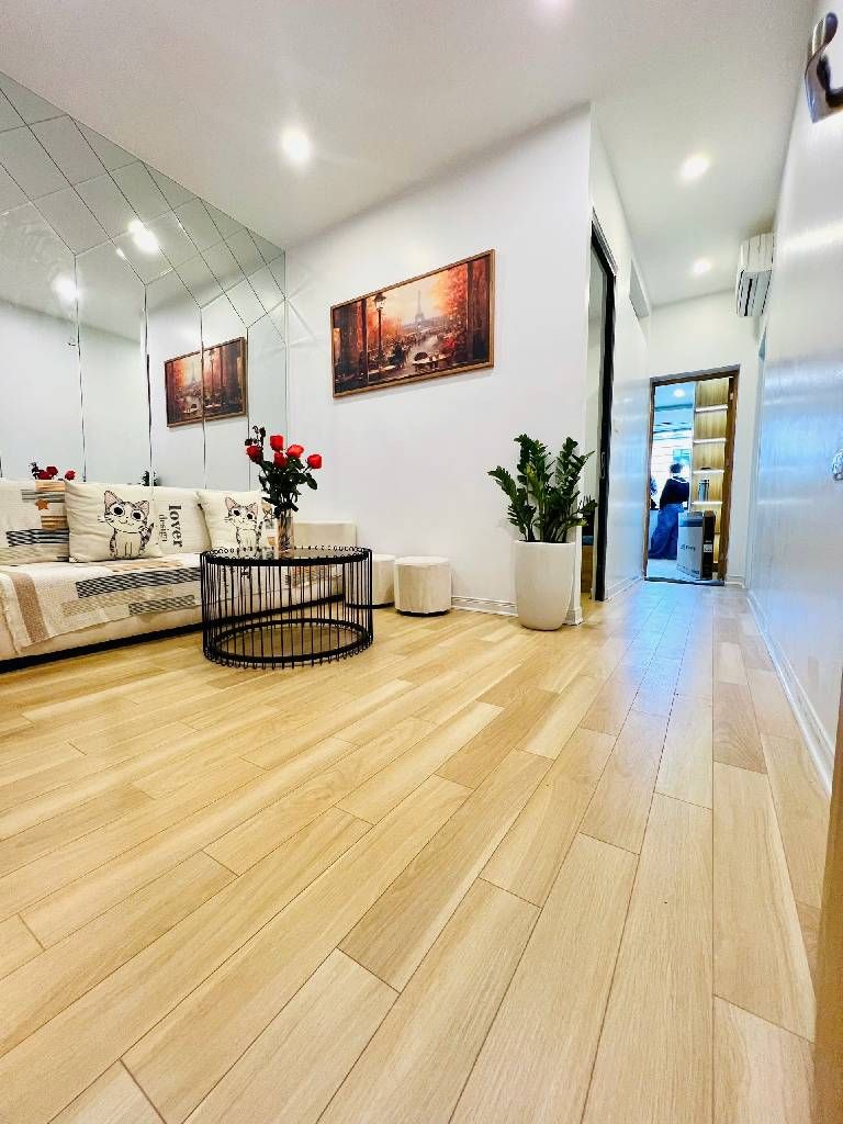 Bán nhà Thái Thịnh - diện tích 65m2 4 tầng - nhà đẹp hiện đại đầy đủ nội thất - giá 3,8 tỷ