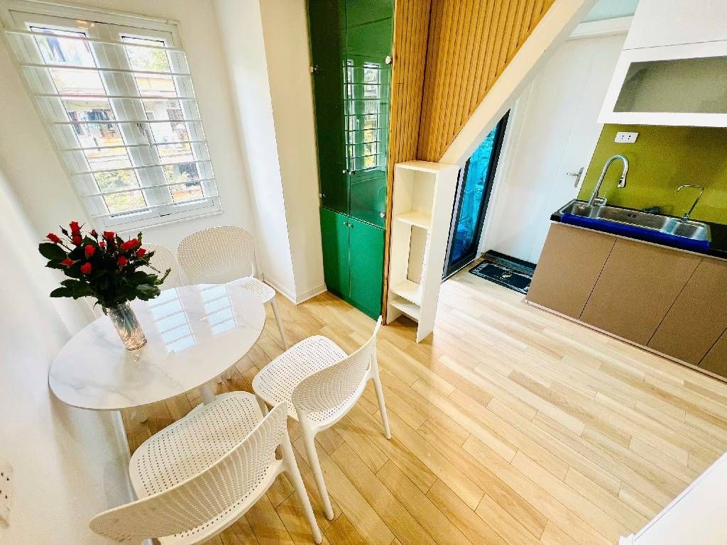 Bán nhà Thái Thịnh - diện tích 65m2 4 tầng - nhà đẹp hiện đại đầy đủ nội thất - giá 3,8 tỷ