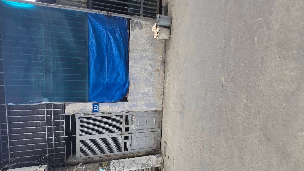 Bán nhà Giải Phóng - diện tích 60m2 1 tầng - Ngõ thông thoáng - giá 2,9 tỷ