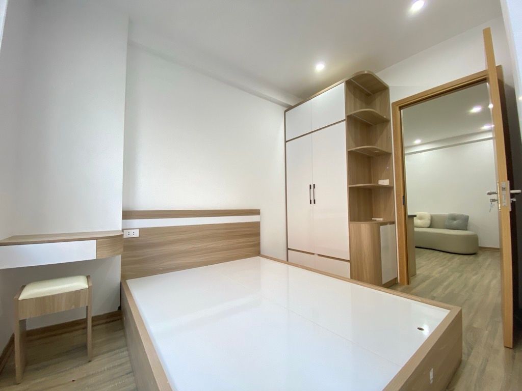 Bán nhà Bằng Liệt - diện tích 34.3m2 3 tầng - Chung cư 2 ngủ, thang máy - giá 3,7 tỷ