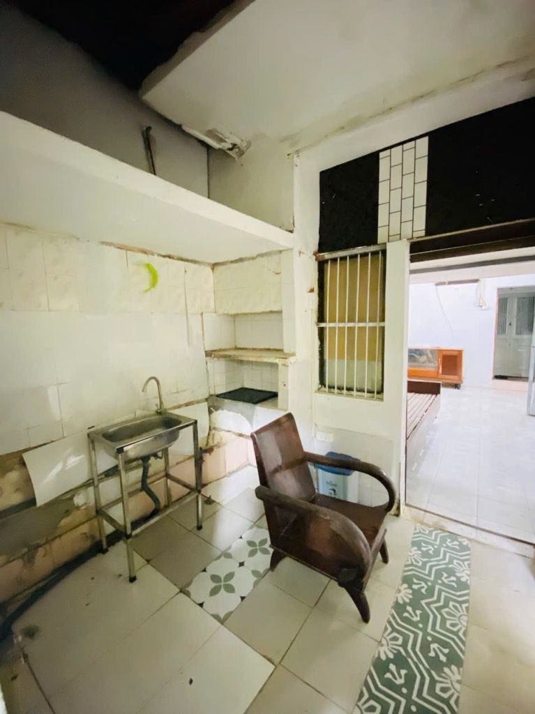 Bán nhà Lò Đúc - diện tích 40m2 1 tầng - Ô tô đỗ gần - giá 3,2 tỷ