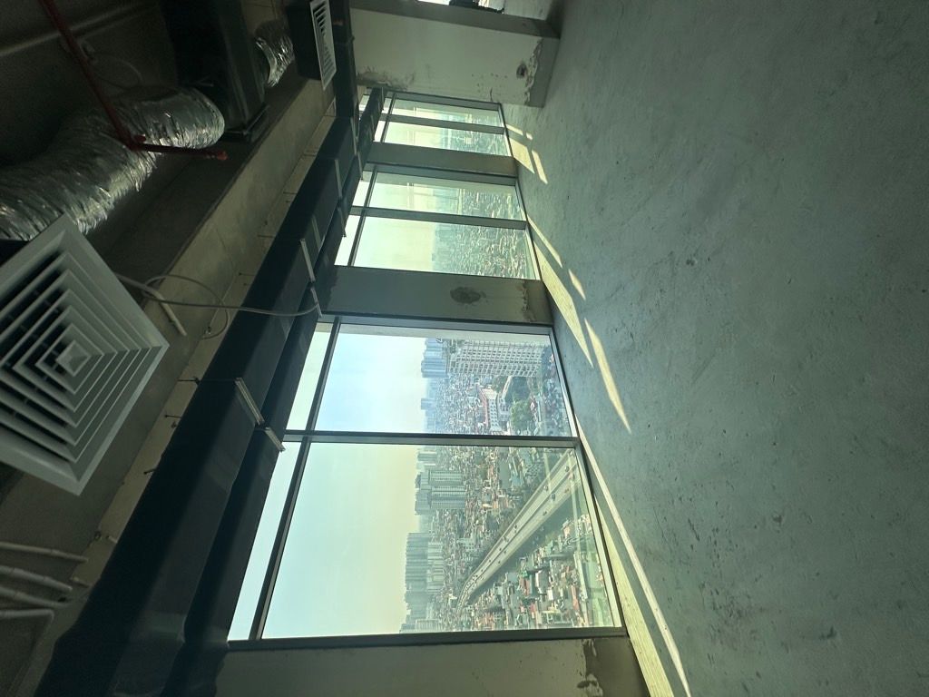 Bán nhà Bạch Mai - diện tích 228m2 1 tầng - Căn góc 4 mặt kính - giá 14,2 tỷ