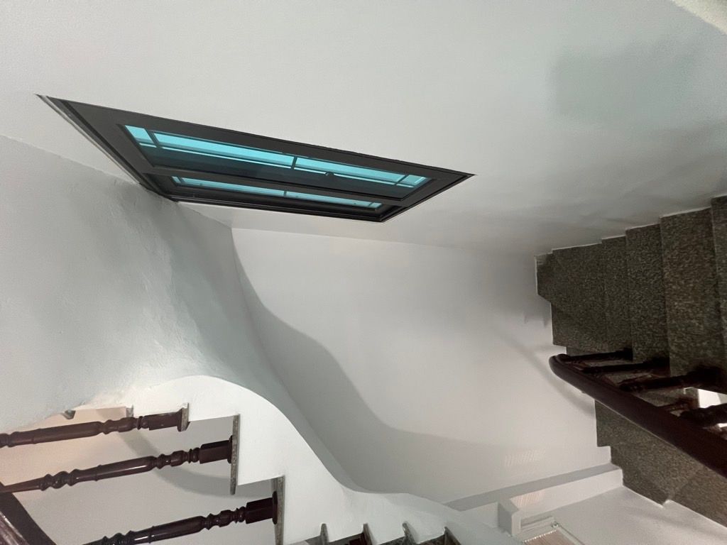 Bán nhà Nam Dư - diện tích 48m2 5 tầng - Ô TÔ ĐỖ CỔNG NGÕ THÔNG - giá 10,9 tỷ