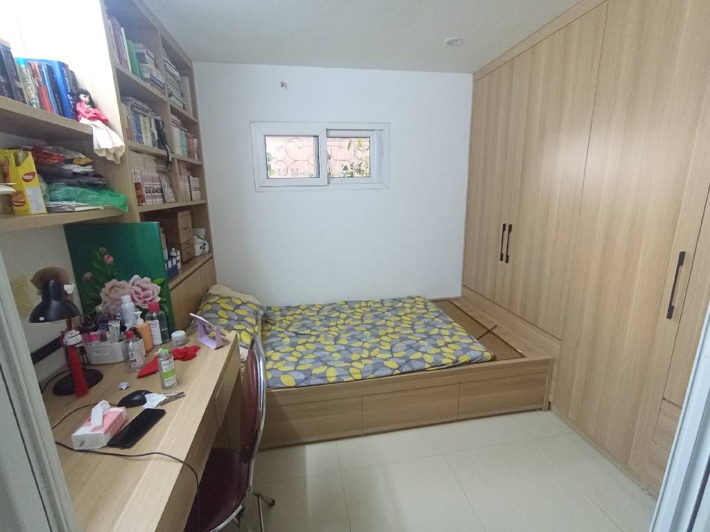 Bán nhà Hoàng Ngọc Phách - diện tích 33.7m2 1 tầng - Ô TÔ - giá 7.8 tỷ