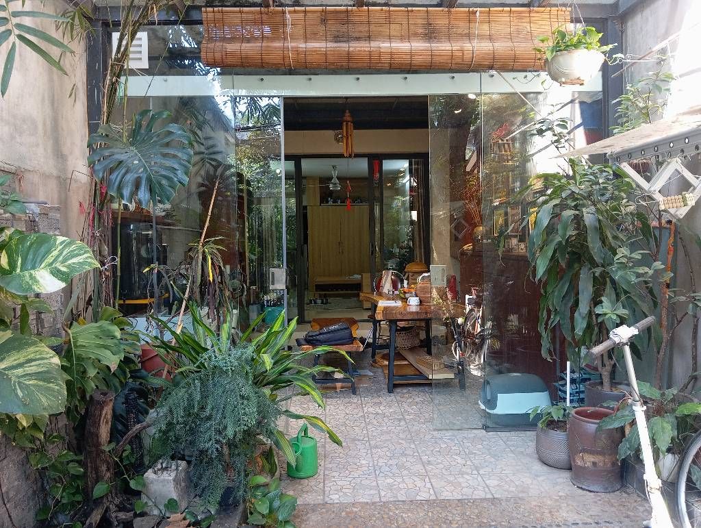 Bán nhà Hoàng Ngọc Phách - diện tích 33.7m2 1 tầng - Ô TÔ - giá 7.8 tỷ