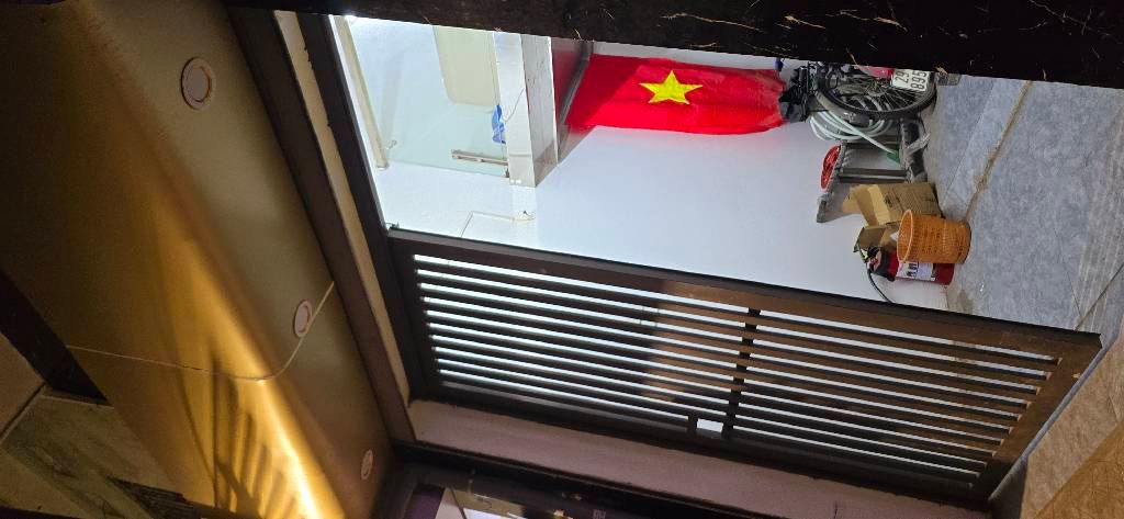 Bán nhà Khâm Thiên - diện tích 18m2 4 tầng - Mặt ngõ to ô tô tránh - giá 7 tỷ