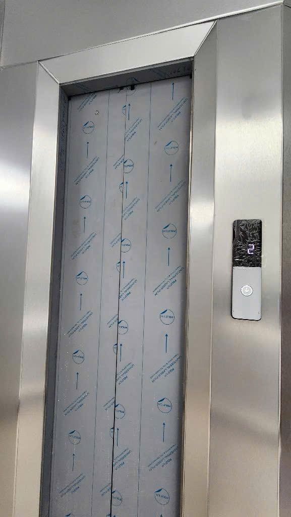 Bán nhà Thịnh Quang - diện tích 40m2 6 tầng - Nhà xây mới có GPXD thang máy xịn - giá 11,6 tỷ