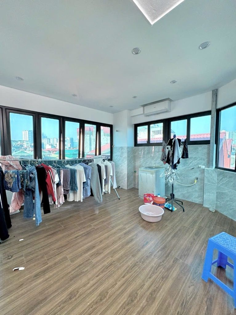 Bán nhà Thịnh Quang - diện tích 40m2 6 tầng - Nhà xây mới có GPXD thang máy xịn - giá 11,6 tỷ