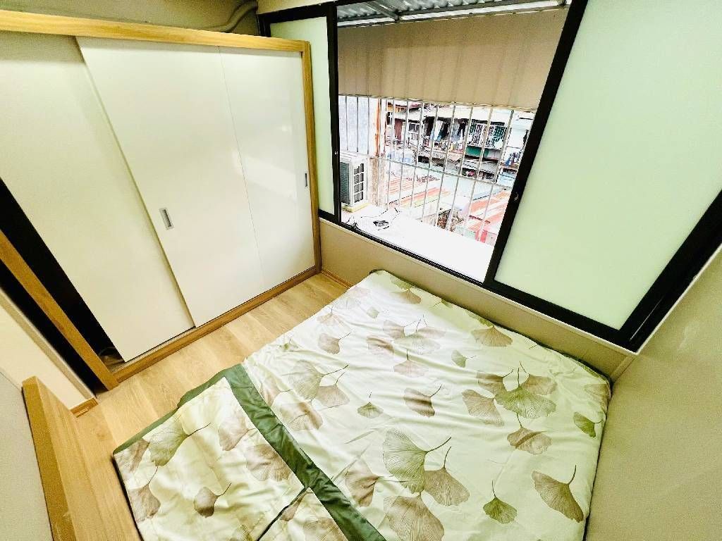 Bán nhà Hai Bà Trưng - diện tích 19,8m2 2 tầng - Ô TÔ ĐỖ - giá 3,9 tỷ