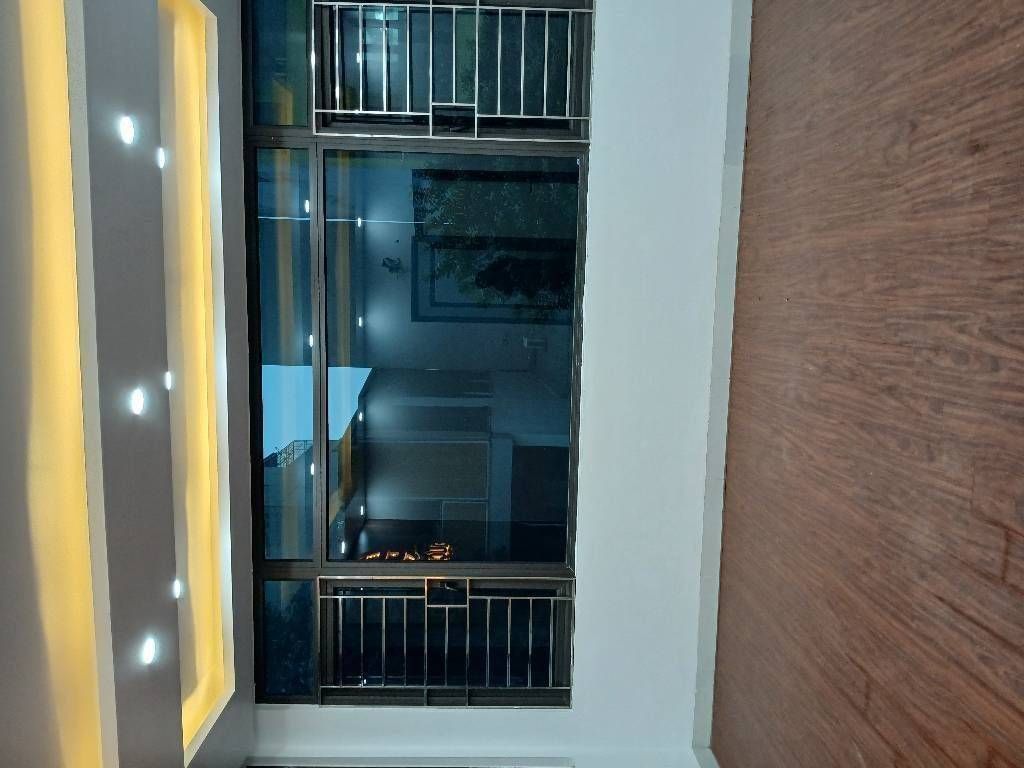 Bán nhà Tây Nam Linh Đàm - diện tích 60m2 5 tầng - ô tô tránh - giá 20,75 tỷ