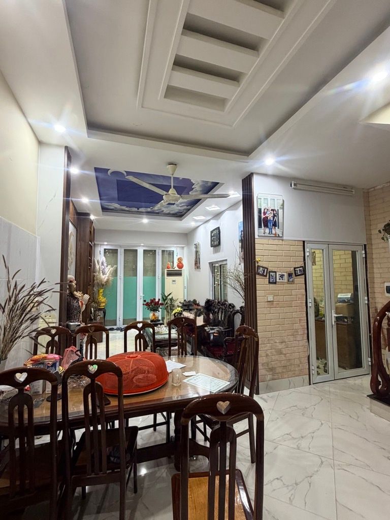 Bán nhà Trần Đại Nghĩa - diện tích 53m2 4 tầng - Mặt ngõ thông - giá 16,8 tỷ