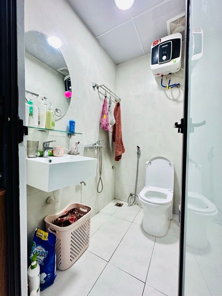 Bán nhà Minh Khai - diện tích 42,2m2 5 tầng - Ngõ thẳng tắp, 1 bước ra phố - giá 12,8 tỷ