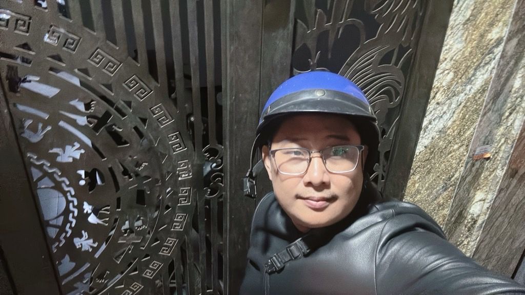 Bán nhà Minh Khai - diện tích 42,2m2 5 tầng - Ngõ thẳng tắp, 1 bước ra phố - giá 12,8 tỷ