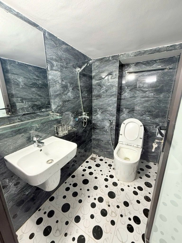 Bán nhà NGUYỄN TRÃI - diện tích 35m2 1 tầng - Ô TÔ ĐỖ NGAY CỬA - giá 2,9 tỷ