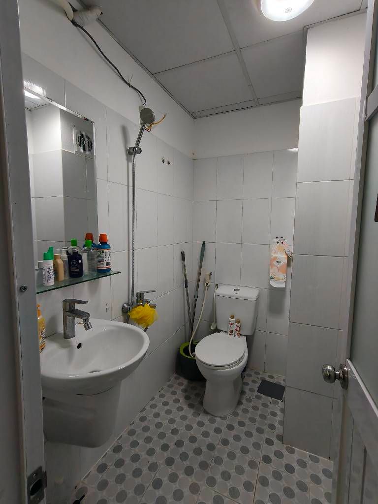 Bán nhà Bùi Xương Trạch - diện tích 66m2 1 tầng - Căn hộ phân cho sĩ quan - giá 5,5 tỷ