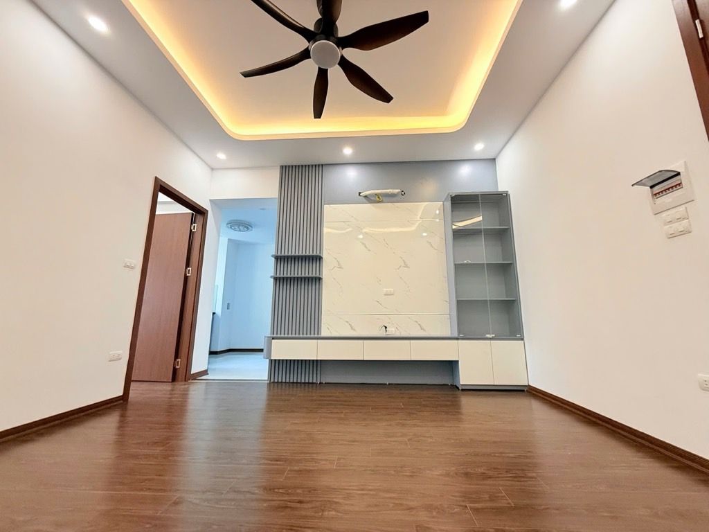 Bán nhà Nguyễn Cảnh Dị - diện tích 62m2 8 tầng - Căn góc thoáng sáng - giá 5,15 tỷ