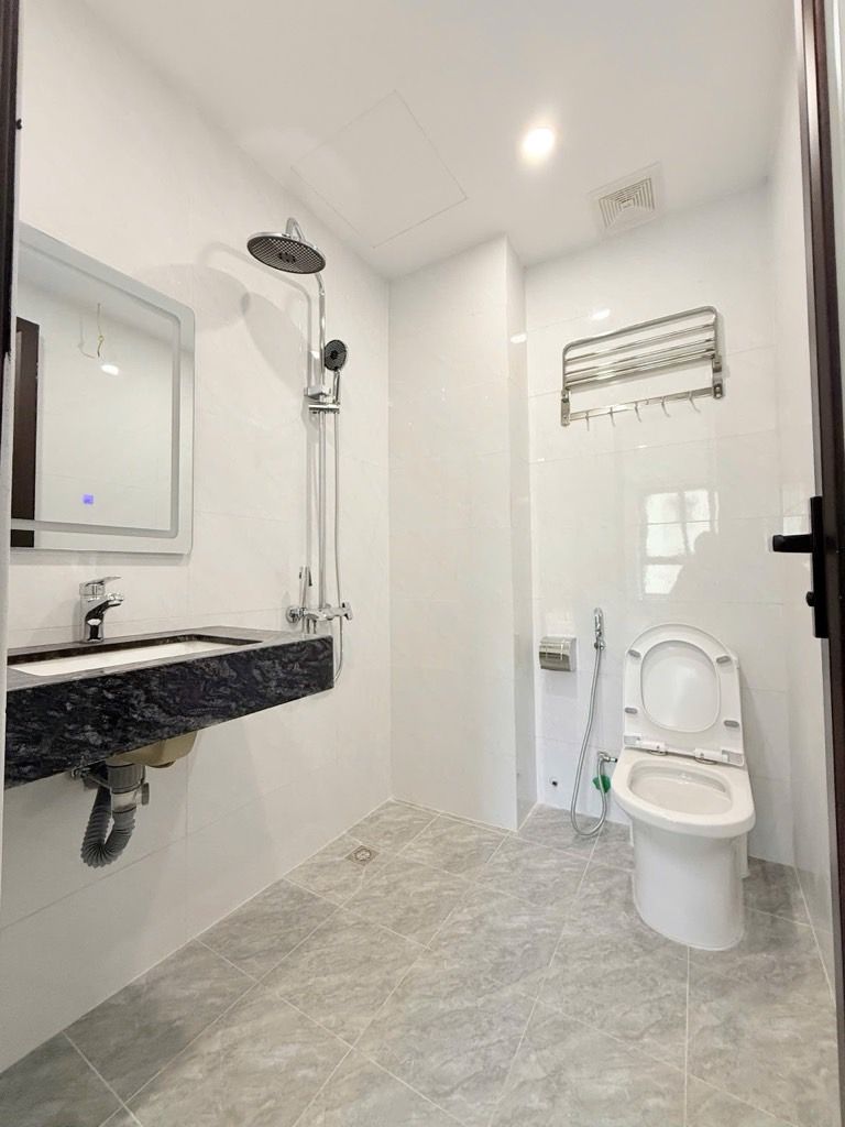 Bán nhà Nguyễn Cảnh Dị - diện tích 62m2 8 tầng - Căn góc thoáng sáng - giá 5,15 tỷ