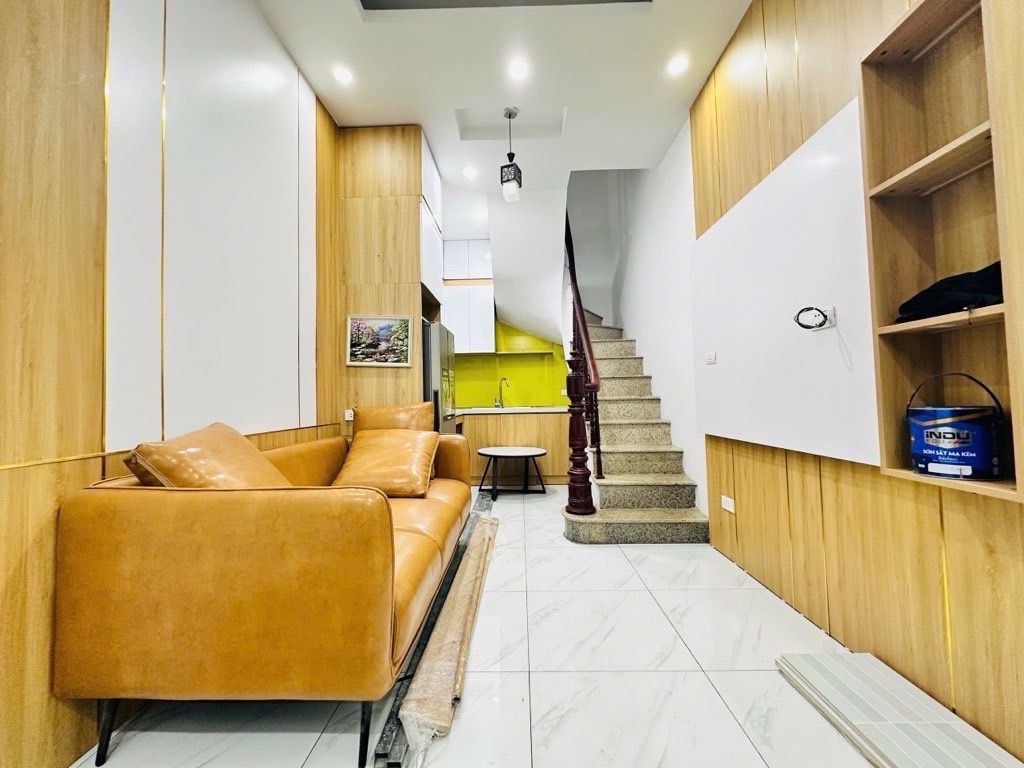 Bán nhà Văn Chương - diện tích 19m2 5 tầng - ngõ xe máy tránh nhau - giá 6 tỷ