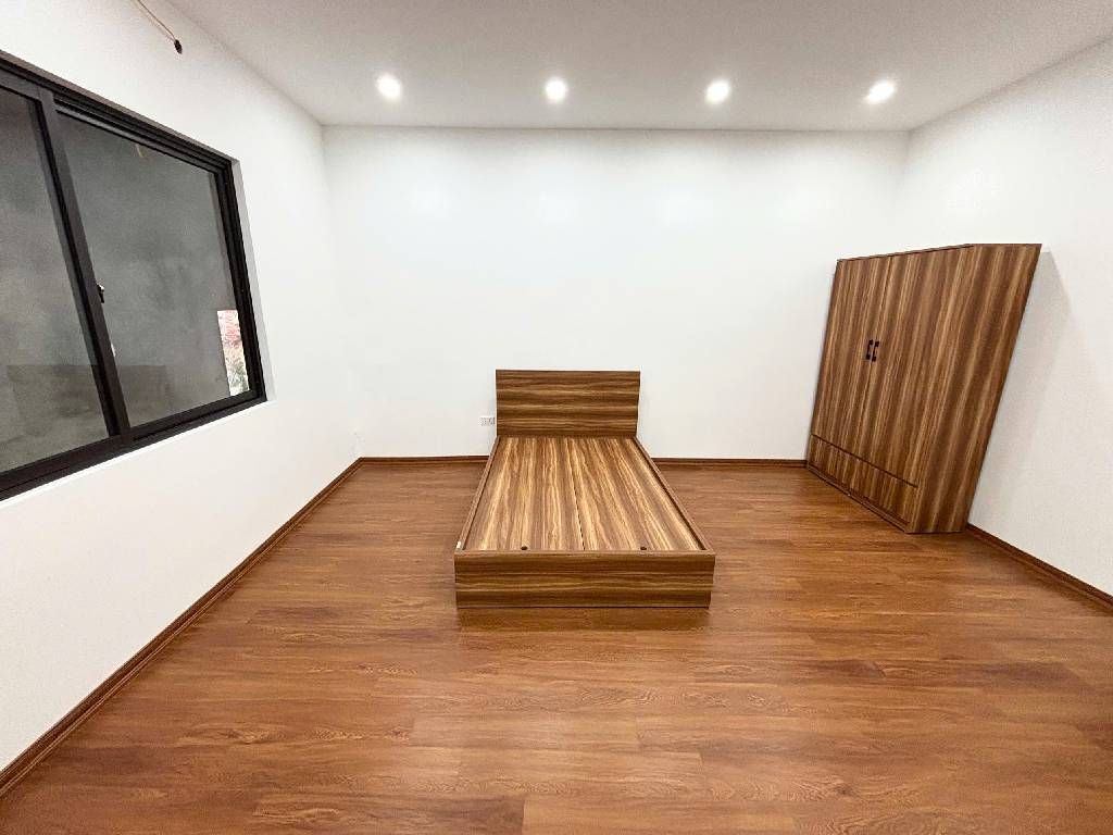 Bán nhà Văn Chương - diện tích 27m2 3 tầng - ô tô sát nhà - giá 7,8 tỷ