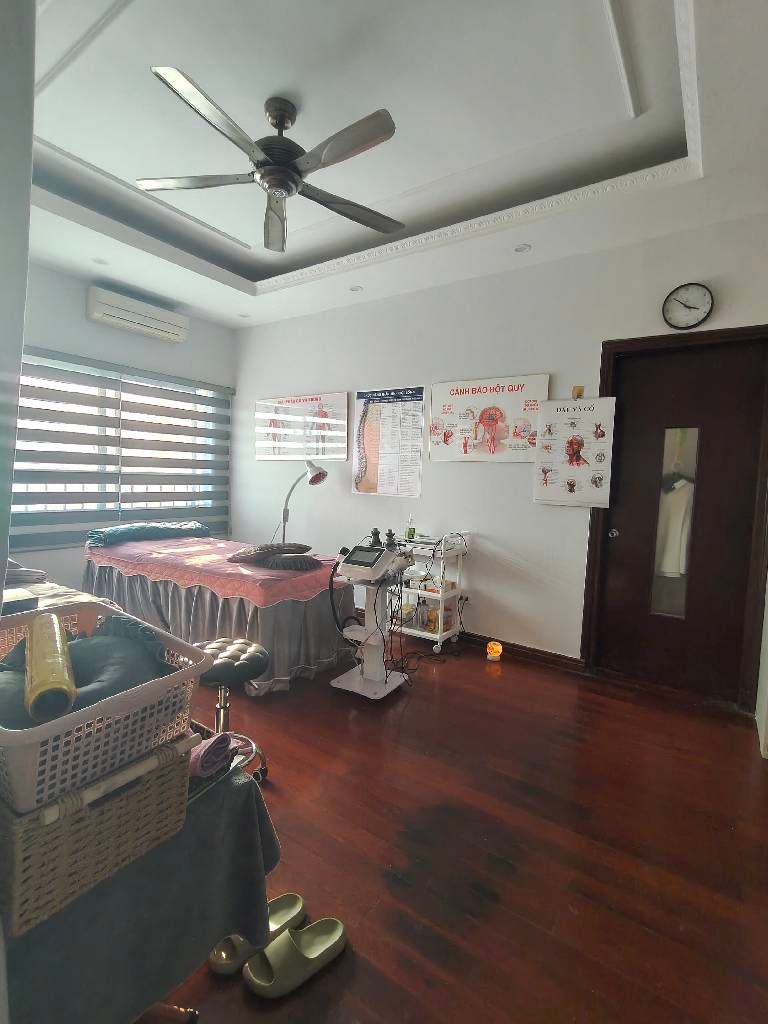 Bán nhà Nguyễn Chí Thanh - diện tích 127m2 15 tầng - Nhà đẹp hiếm có - giá 13,98 tỷ