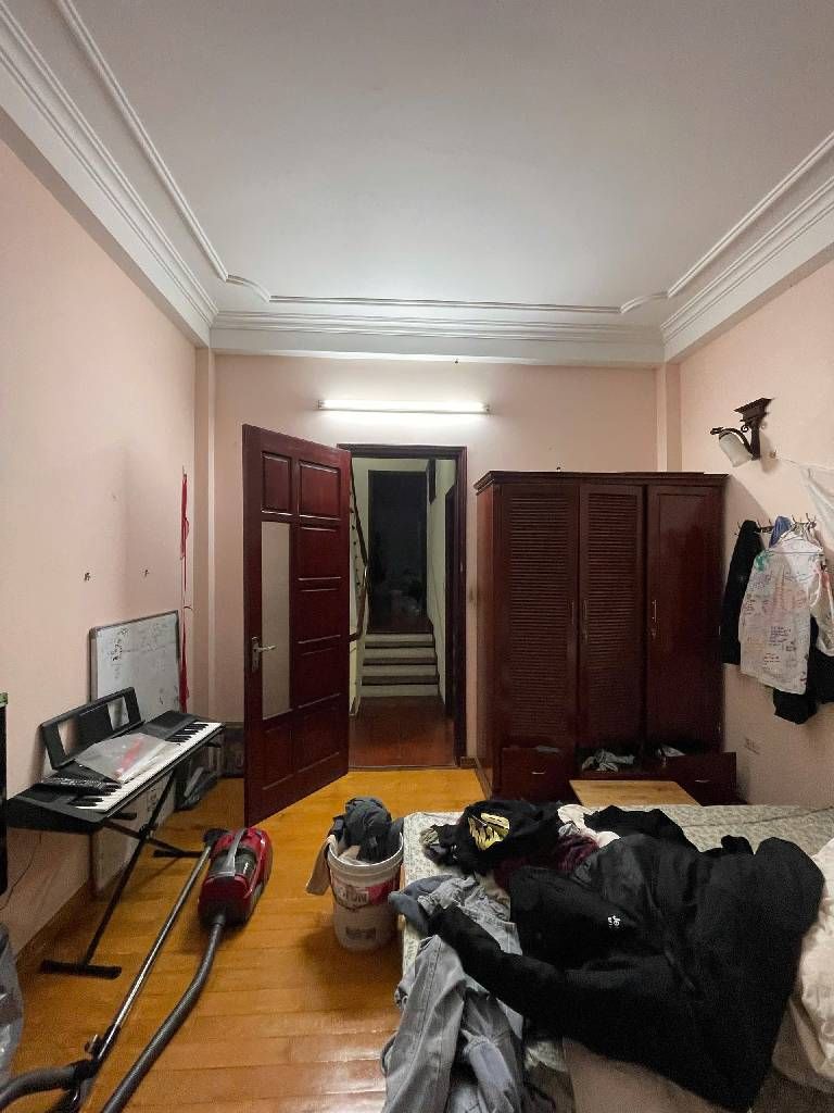 Bán nhà Quan Nhân - diện tích 46m2 5 tầng - Nở hậu - giá 13,5 tỷ