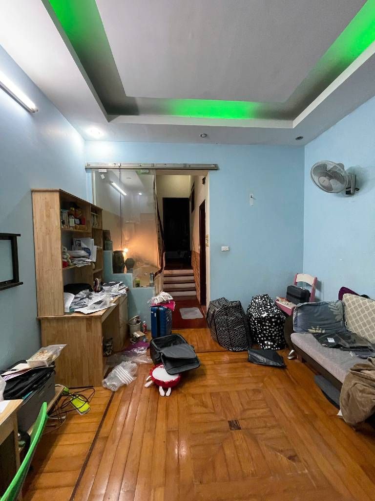 Bán nhà Quan Nhân - diện tích 46m2 5 tầng - Nở hậu - giá 13,5 tỷ