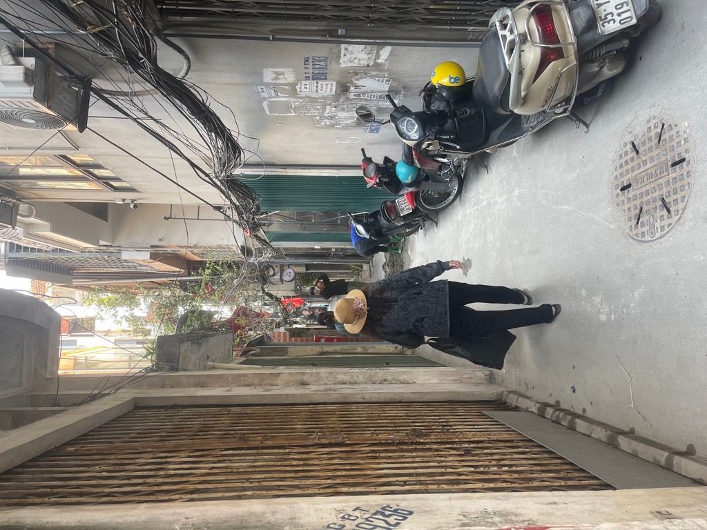 Bán nhà Yên Lãng - diện tích 49,8m2 5 tầng - Ô TÔ ĐỖ CỬA - giá 16,8 tỷ