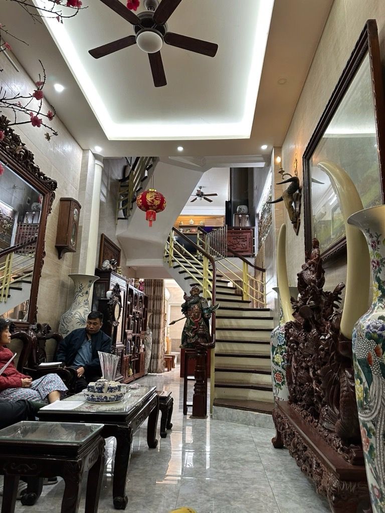 Bán nhà Yên Lãng - diện tích 49,8m2 5 tầng - Ô TÔ ĐỖ CỬA - giá 16,8 tỷ