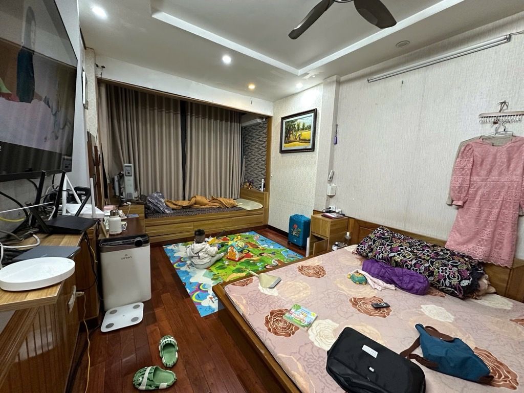 Bán nhà Yên Lãng - diện tích 49,8m2 5 tầng - Ô TÔ ĐỖ CỬA - giá 16,8 tỷ